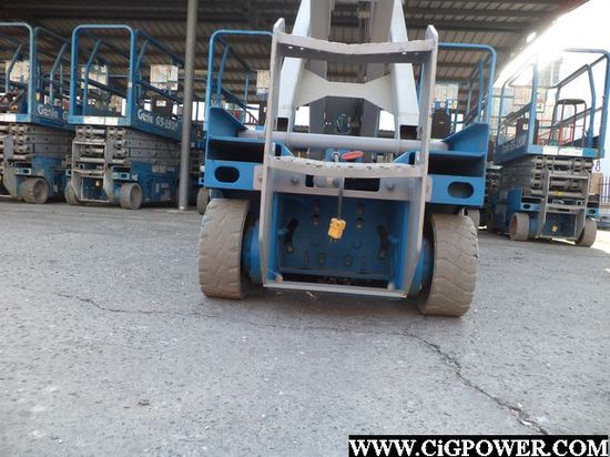 T06GS54- Genie GS1930 Scissor Lift