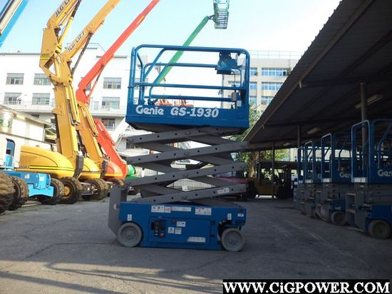 T06GS54- Genie GS1930 Scissor Lift