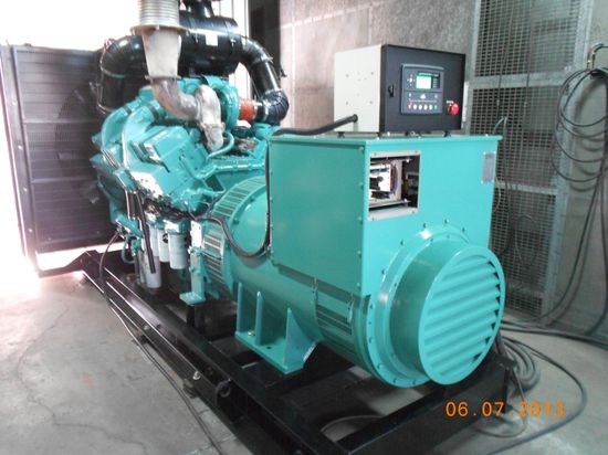 Cummins 800KW Generator