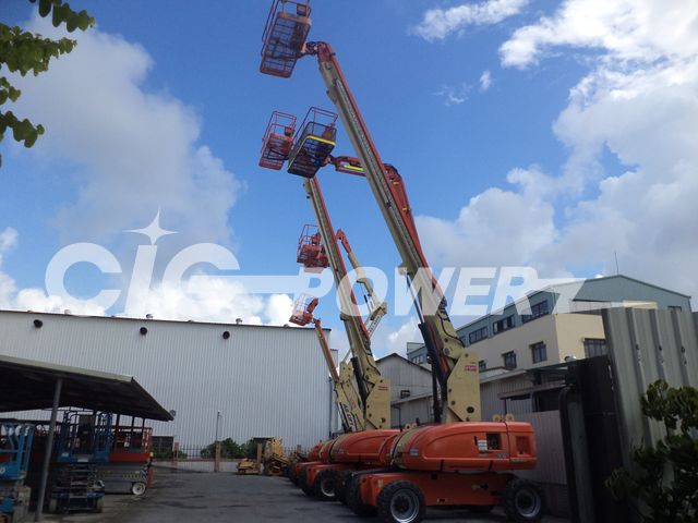 T24JL03-Telescopic Boom Lift JLG 800 S