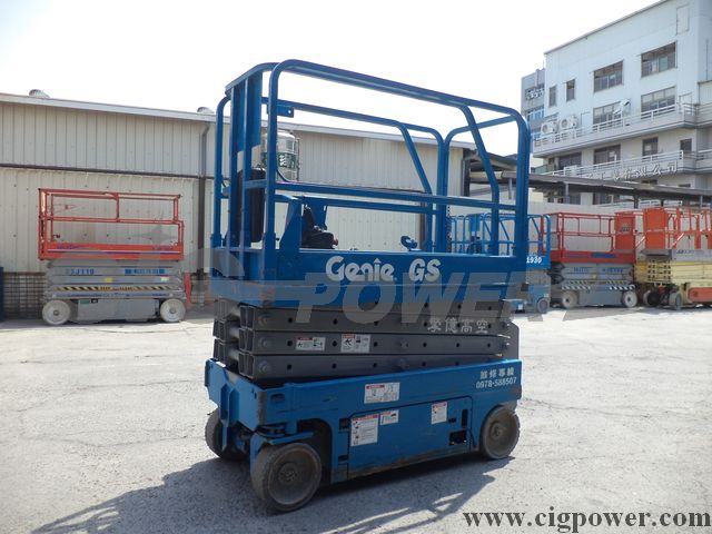 T06GS153-  Scissor Lift Genie GS1930