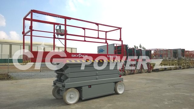 8SJXX-  Scissor Lift Skyjack SJIII3226