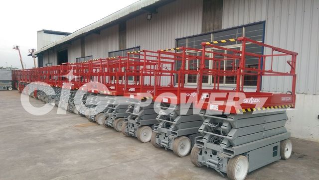 Special Deal- Scissor lift Skyjack SJIII 3226