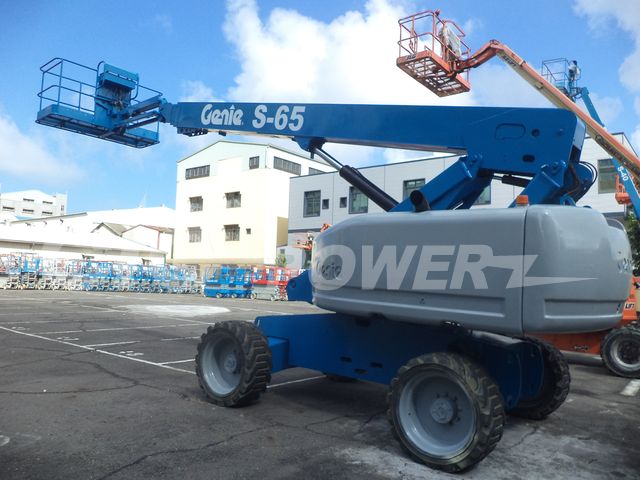 T20GS01 - Boom Lift Genie S-65