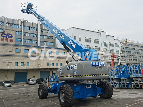 G36002 - Boom Lift Genie S-120