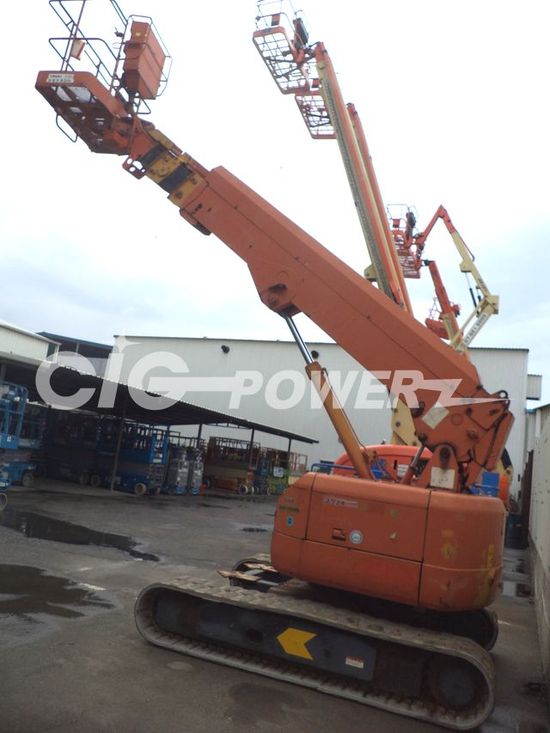 T12H101 -  Boom Lift HITACHI HX120B