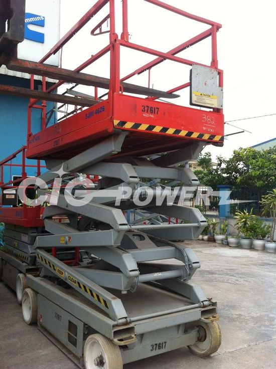 8SJ143-  Scissor Lift Skyjack SJIII 4626