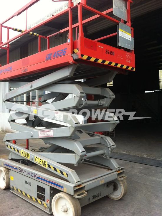 8SJ147-  Scissor Lift Skyjack SJIII4626