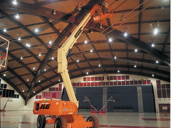 JLG M600J 电动曲臂式高空作业车