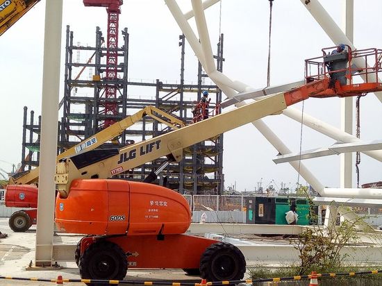 JLG 600S 18米的直臂式高空作業車