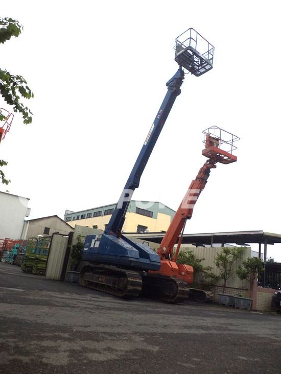  Boom Lift Aichi SR182 