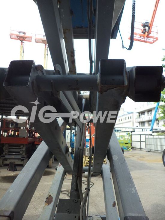 T06GS137 -  Scissor Lift Skyjack Genie GS1930