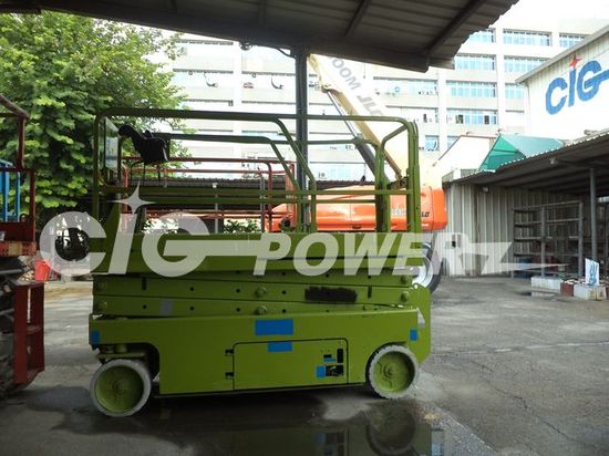 T06GS166-  Scissor Lift Genie GS2032 