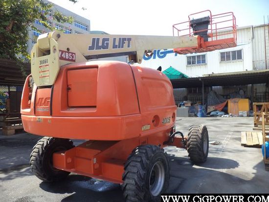 JLG 400S