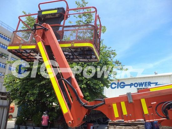 T20JL03 - Boom Lift JLG 660SJ