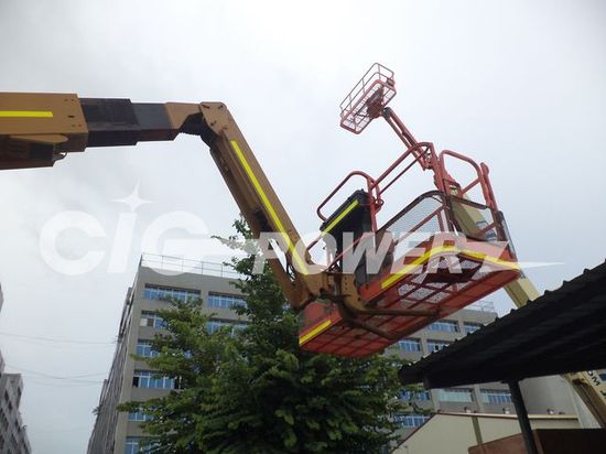 T20JL04-JLG 660SJ  Boom Lift