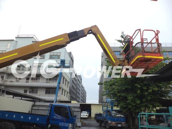 T20JL04-JLG 660SJ  Boom Lift