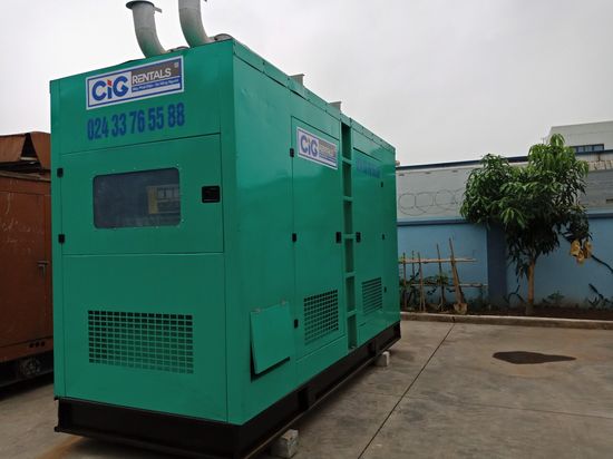 600 KVA Cummins 防音型發電機組