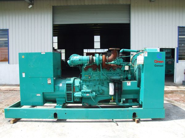 Máy phát điện 200 KW Onan CUMMINS