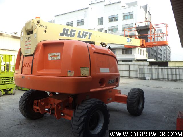 T12JL01 - Xe nâng dạng ống lồng JLG 400 S 